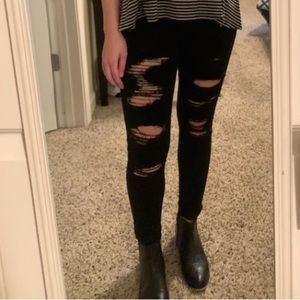 American Eagle Black Distressed Skinny Jeans